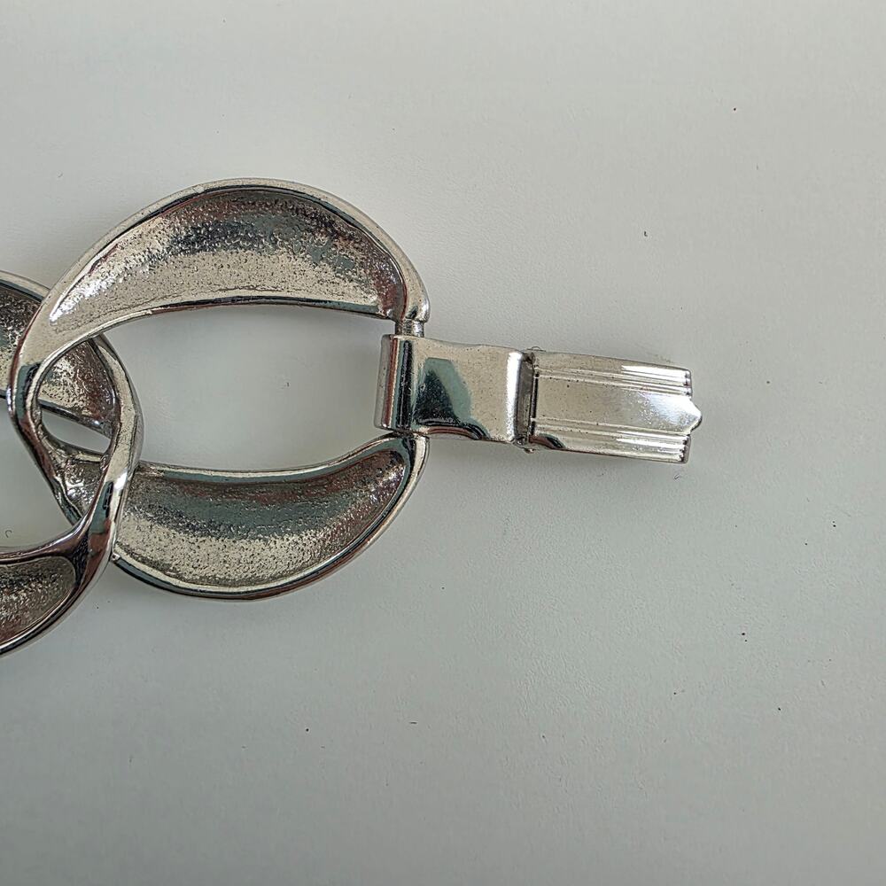 Vintage Silver Tone Link Necklace and Bracelet Set Statement Chunky Chain Bold - Picture 8 of 11